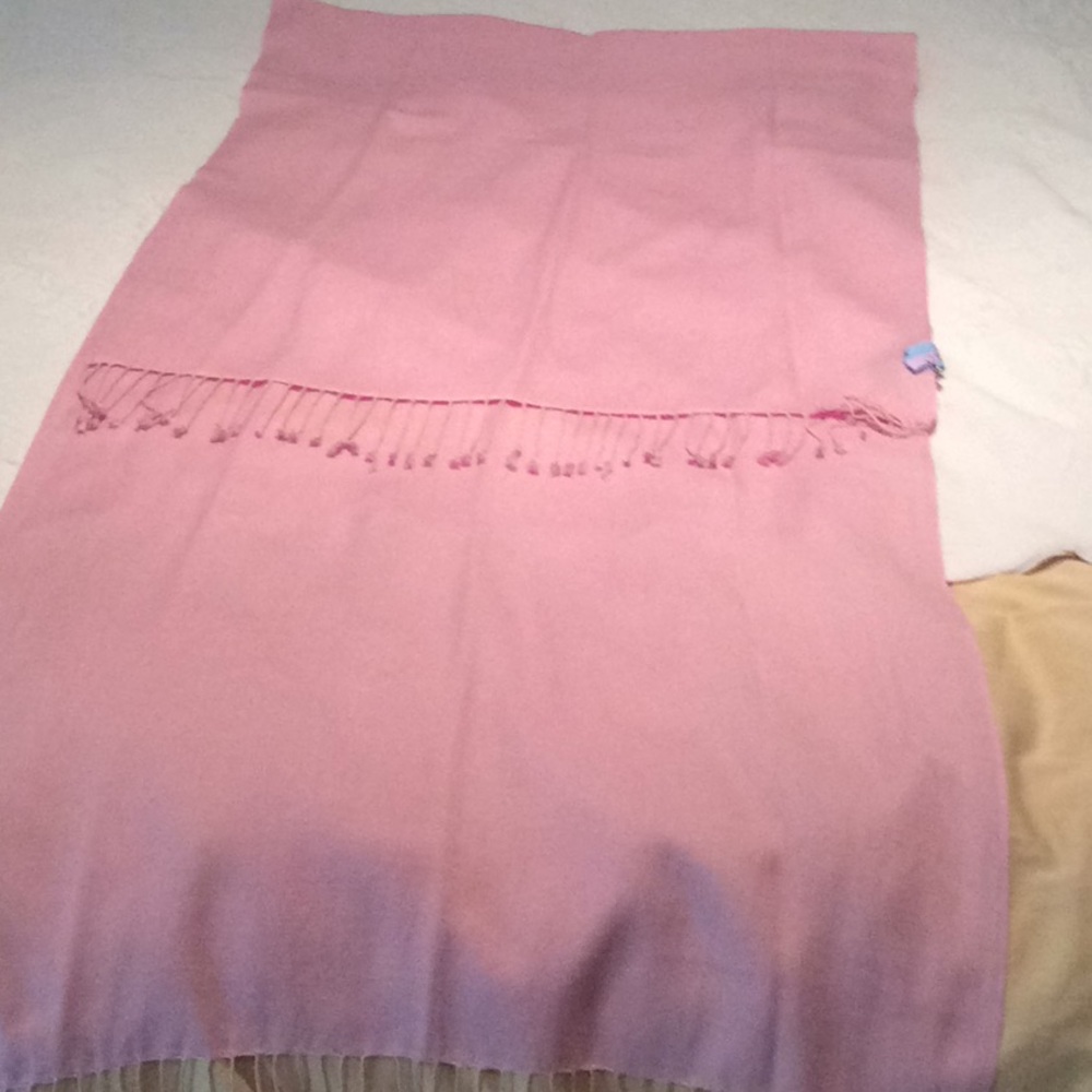 Silk cashmere pashmina. Excellent